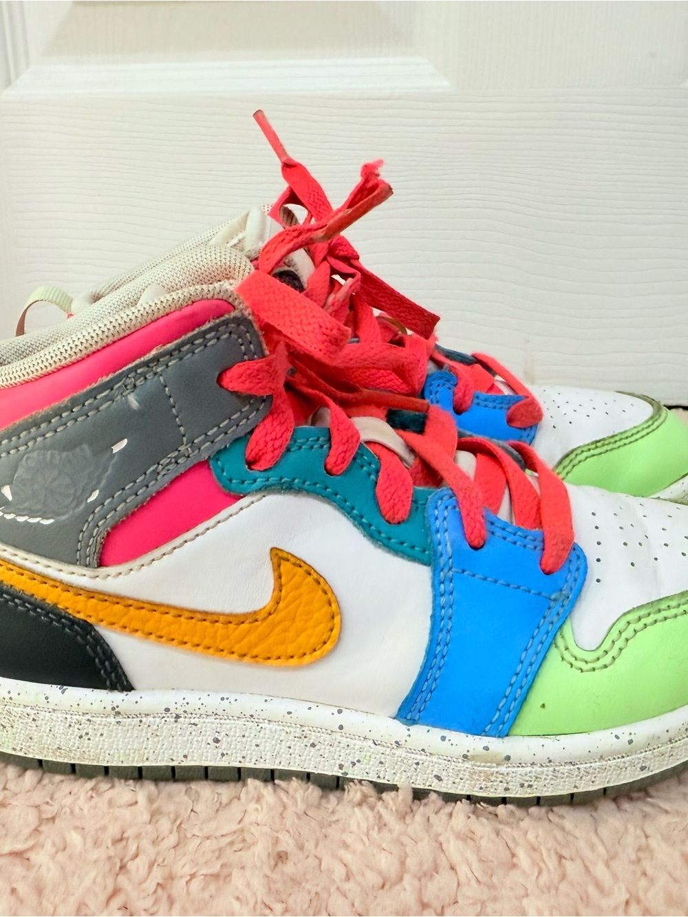Nike Kids Multicolor High-Top Sneakers - Bright Colorblock